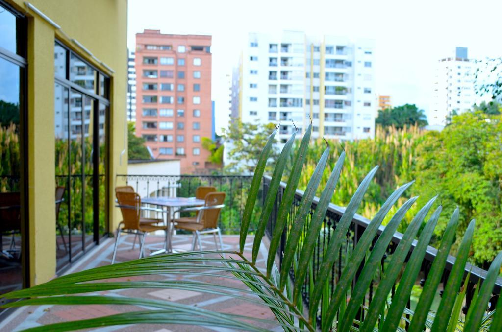 Hotel Pinares Plaza Pereira Ngoại thất bức ảnh