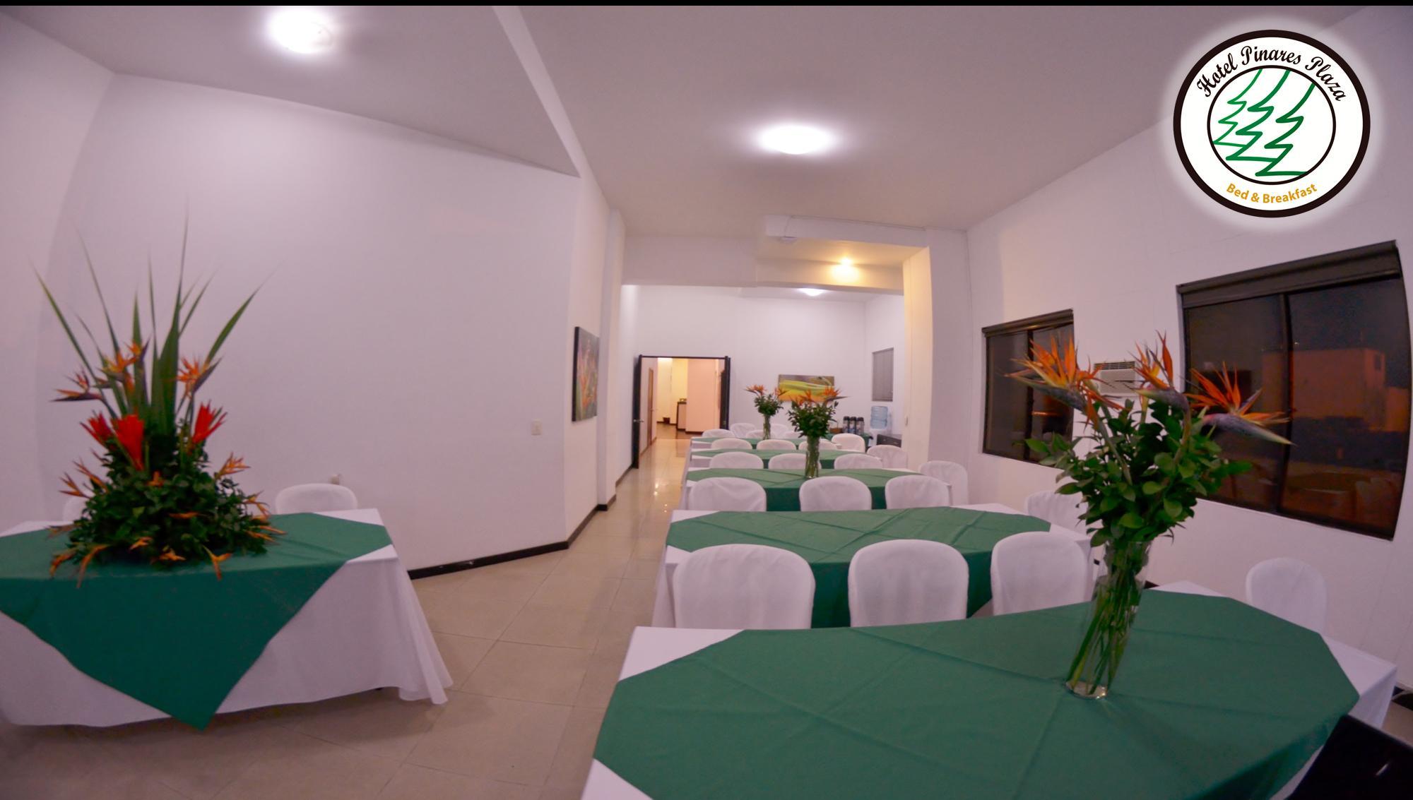 Hotel Pinares Plaza Pereira Ngoại thất bức ảnh