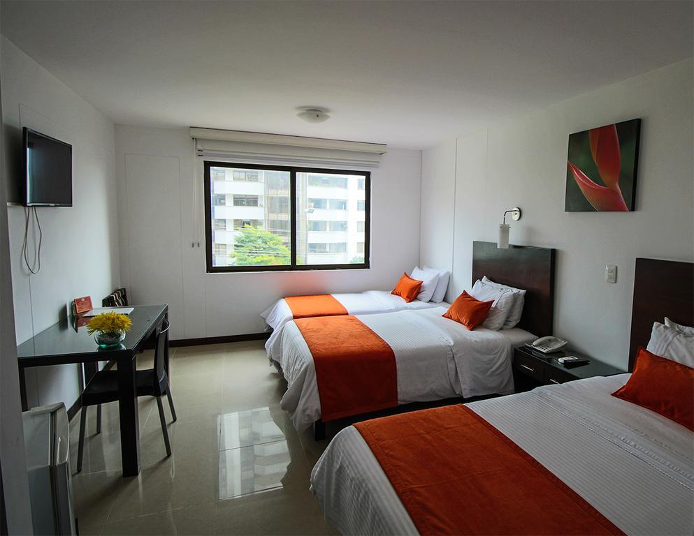 Hotel Pinares Plaza Pereira Ngoại thất bức ảnh